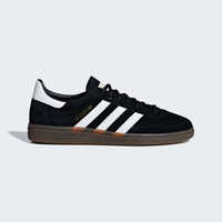 Core Black / Cloud White / Gum